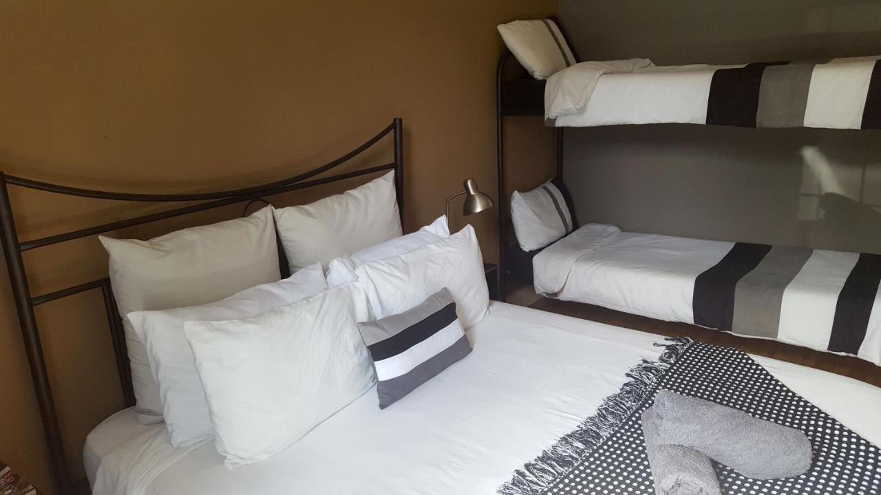 Stumble Inn Backpackers Стелленбос Екстер'єр фото