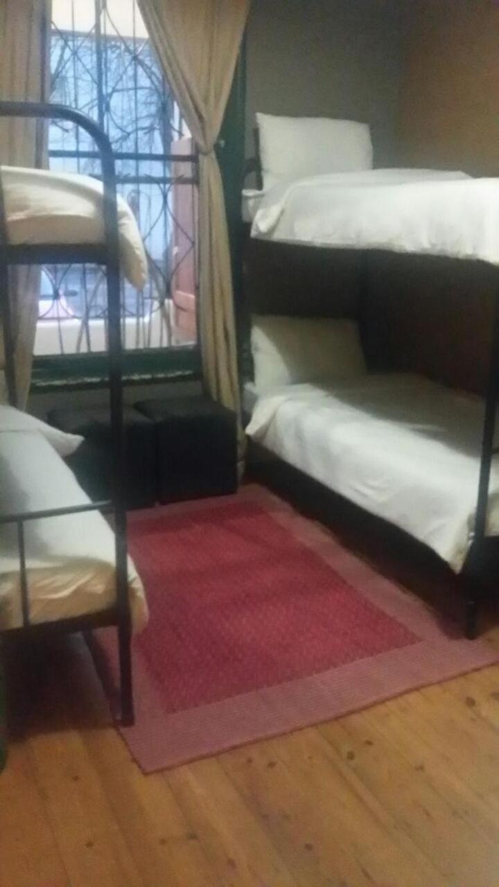 Stumble Inn Backpackers Стелленбос Екстер'єр фото